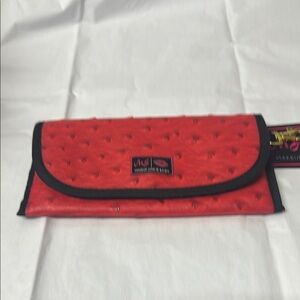 Makeup Junkie eye glass case